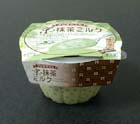 京都・宇治産の抹茶とココナッツミルクのハーモニー。
北海道の小豆餡を入れてお召しあがりください。